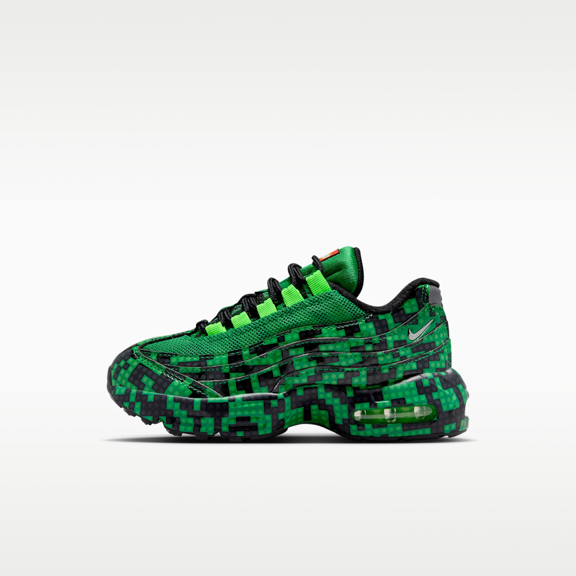 NIKE公式】 エアマックス 95 グリーン（緑）シューズ【ナイキ公式通販】